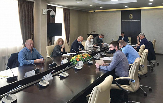 Заседание рабочей группы по завершению строительства многоквартирных домов прошло в администрации Барнаула