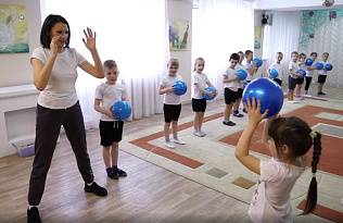 Педагог из детского сада №58 представит Барнаул на краевом конкурсе «Воспитатель года Алтая – 2023»