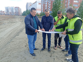 В Барнауле проверили ход ремонтных работ на участках улиц, где ведутся работы по нацпроекту