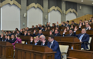 Отчёт главы Барнаула единогласно поддержан всеми голосовавшими депутатами