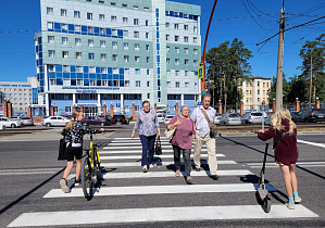 Три новых светофора заработали в Барнауле на аварийных участках дорог