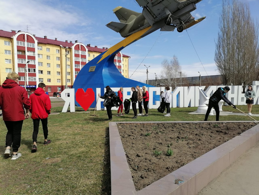 Как прошел общегородской субботник в районах Барнаула БАРНАУЛ ::  Официальный сайт города