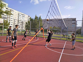 В Барнауле продолжает работу проект «Летний дворовый инструктор»
