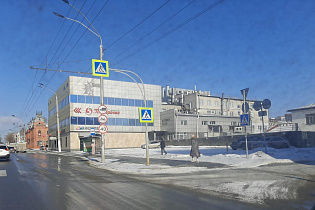 В Барнауле усилен контроль за  очисткой от снега и наледи территорий предприятий торговли, общественного питания, бытовых услуг