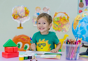 По результатам рейтингового голосования 15 детских садов Барнаула получат дополнительные средства на развитие образовательной среды