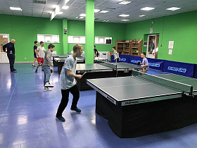 Барнаульская ассоциация дворового спорта провела первый чемпионат по настольному теннису 
