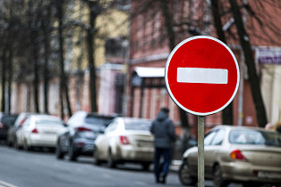 В Барнауле на праздниках перекроют движение на части дорог