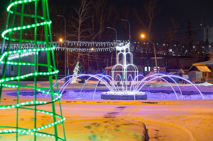 Барнаульский парк «Центральный» проводит новогодний конкурс на лучшую елочную игрушку