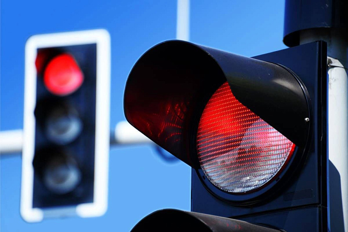 3 февраля на перекрёстке улицы Кутузова и шоссе Ленточный Бор временно отключат светофор