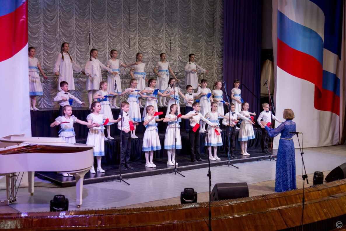 Барнаульские школьники вошли в число победителей Всероссийского конкурса хоровых и вокальных коллективов