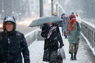 Губернатор Алтайского края Виктор Томенко объявил о введении режима повышенной готовности в связи с комплексом неблагоприятных погодных условий